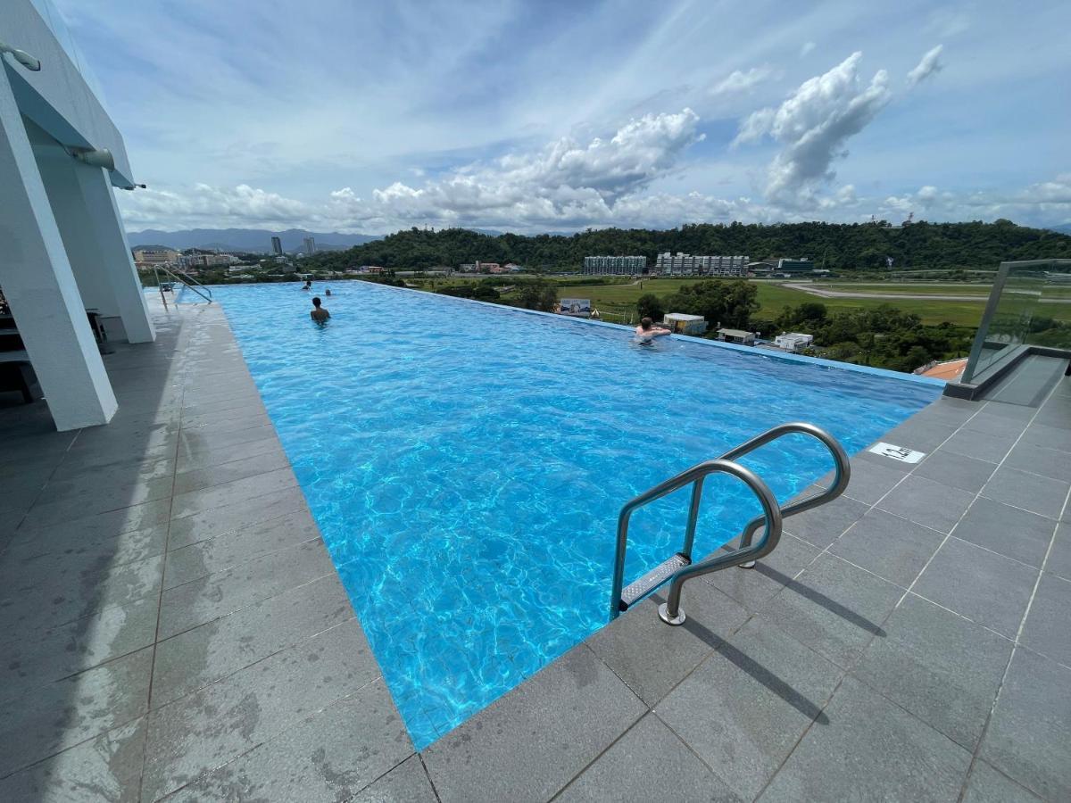 Aru Suites Homestay Wifi,Carpark,24H Check In,Water Filter By R2 Residence Κότα Κιναμπαλού Εξωτερικό φωτογραφία